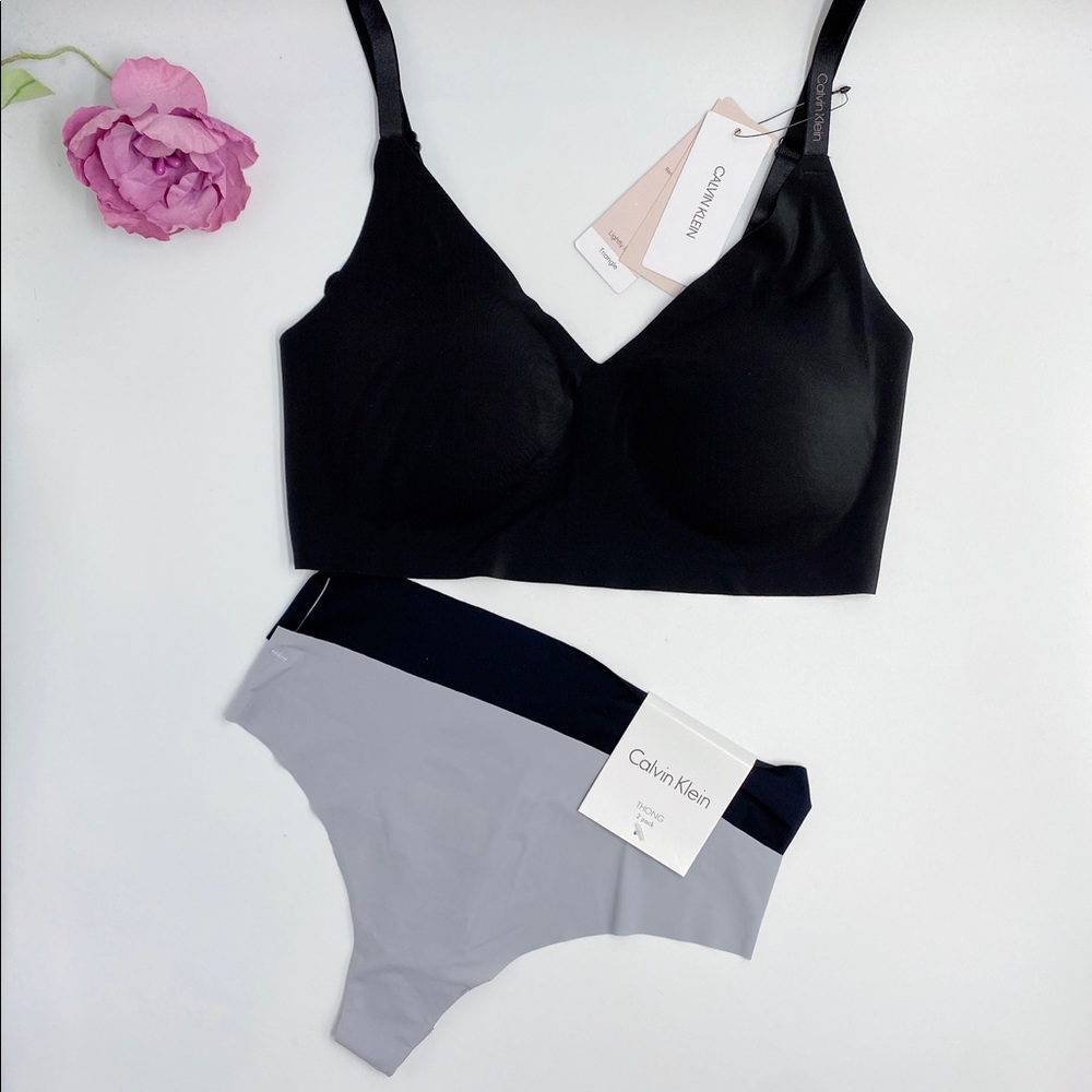 NWT  Invisibles Triangle Bralette thong set
